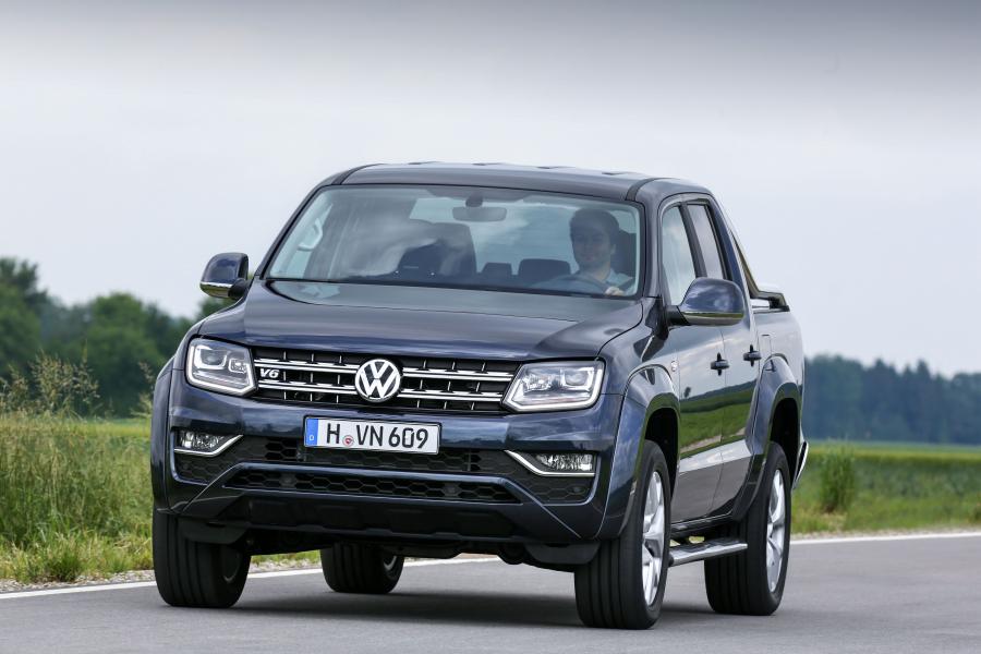  Volkswagen Amarok Double Cab Highline 2016 года  (фото 7 из 37)